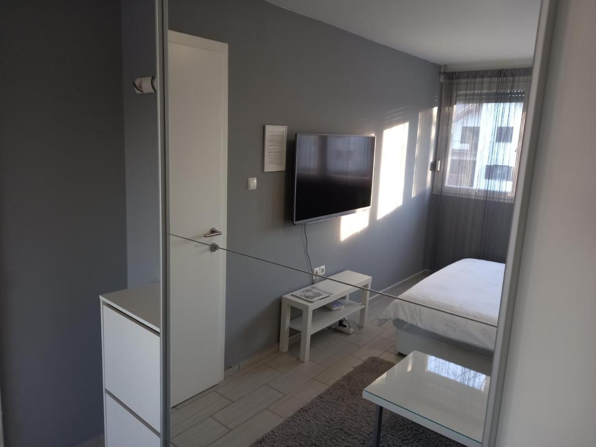 Apartment Sven Vinkovci Εξωτερικό φωτογραφία