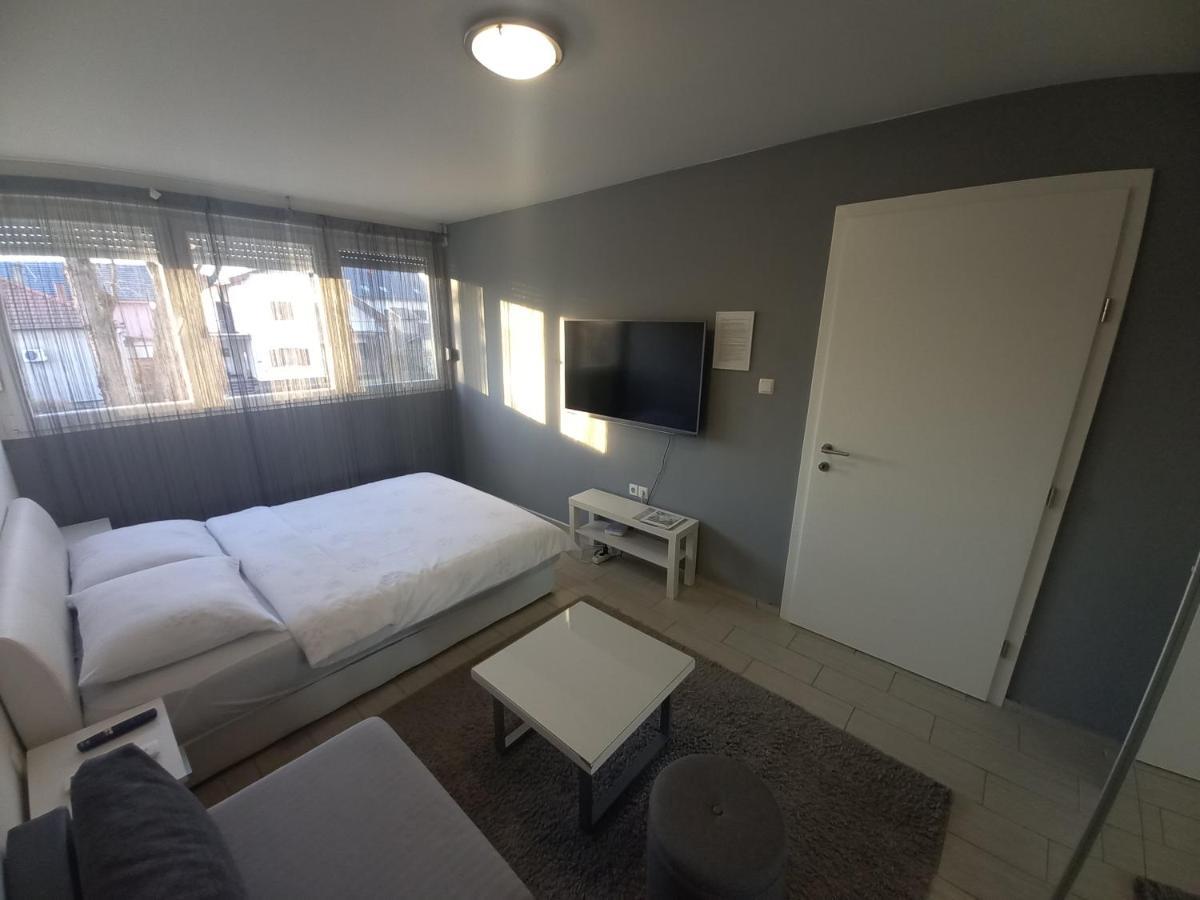 Apartment Sven Vinkovci Εξωτερικό φωτογραφία